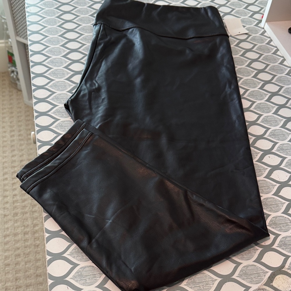 NWT BP Black Faux Leather leggings Sz 3X